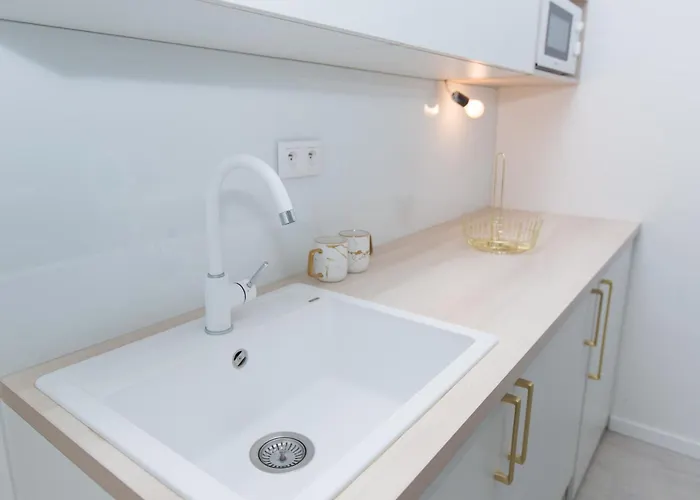 Appartement In The Center Of Kosicka 52 Bratislava